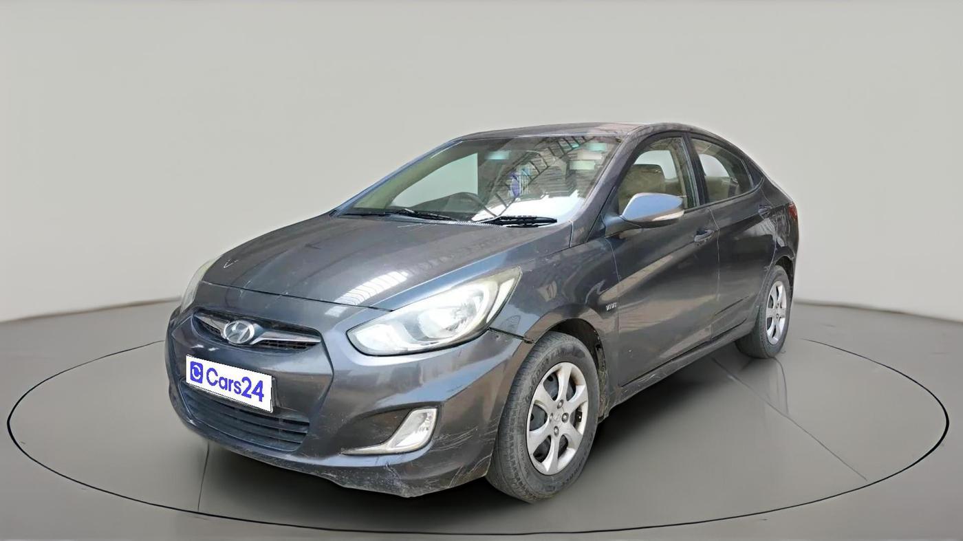 2012 Hyundai Verna FLUIDIC 1.6 VTVT EX, Petrol, Manual, 2,03,125 km, exterior