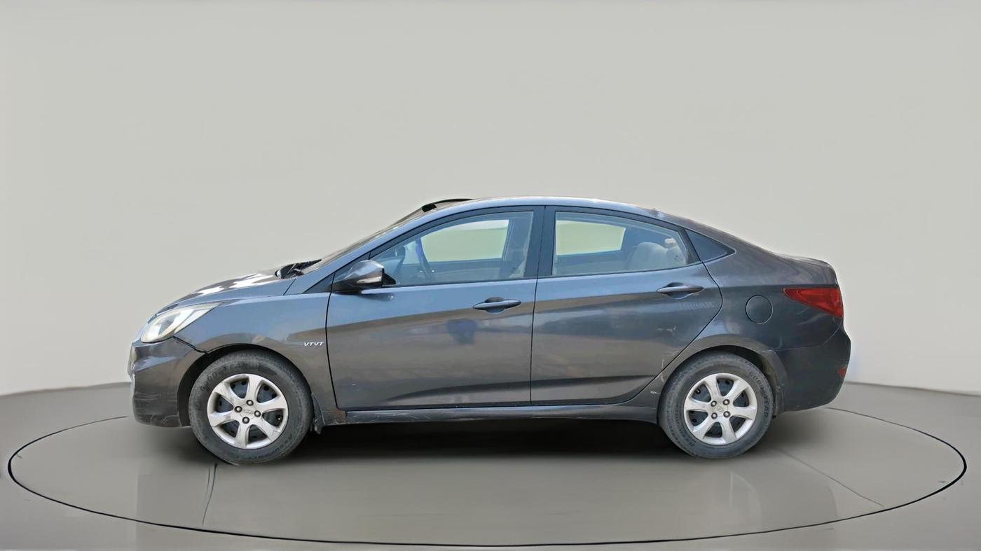 2012 Hyundai Verna FLUIDIC 1.6 VTVT EX, Petrol, Manual, 2,03,125 km, exterior
