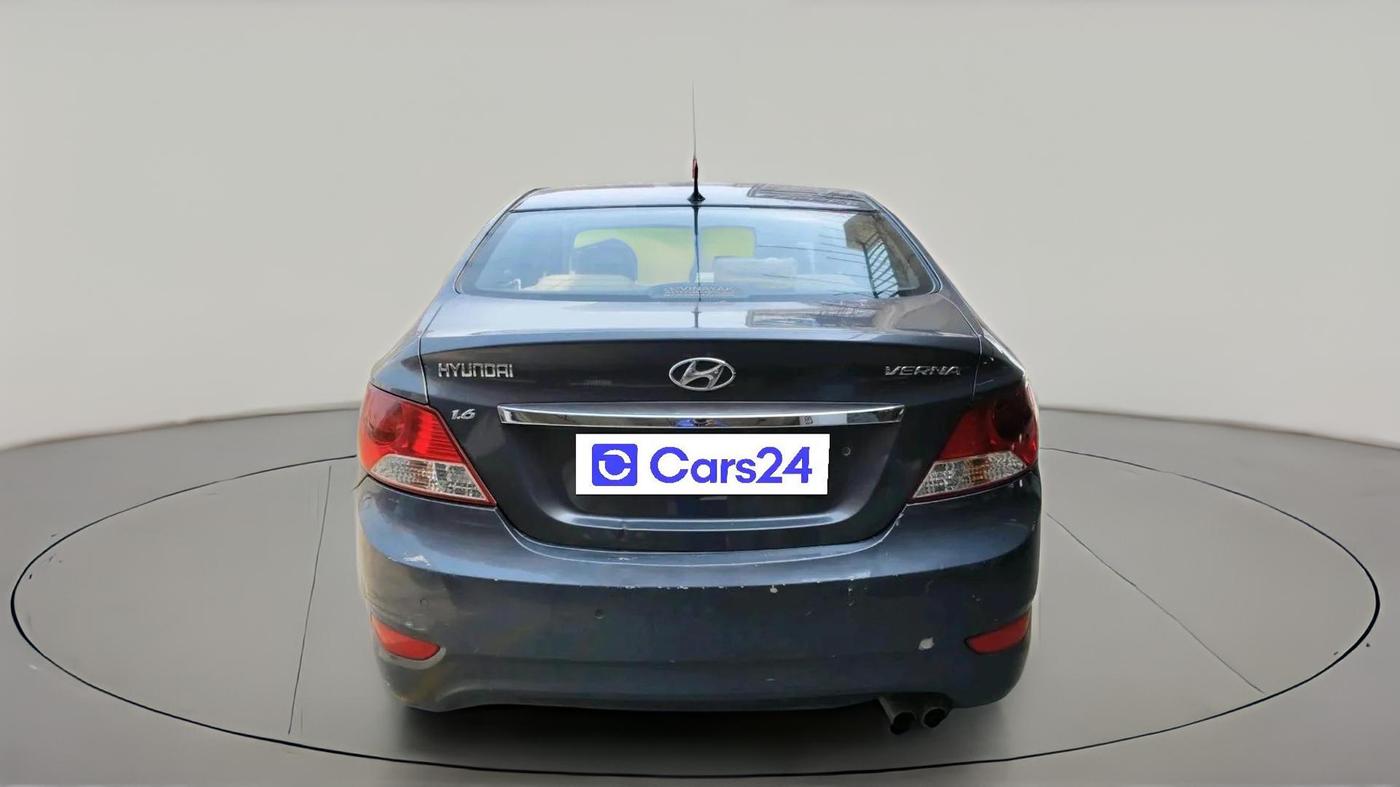 2012 Hyundai Verna FLUIDIC 1.6 VTVT EX, Petrol, Manual, 2,03,125 km, exterior