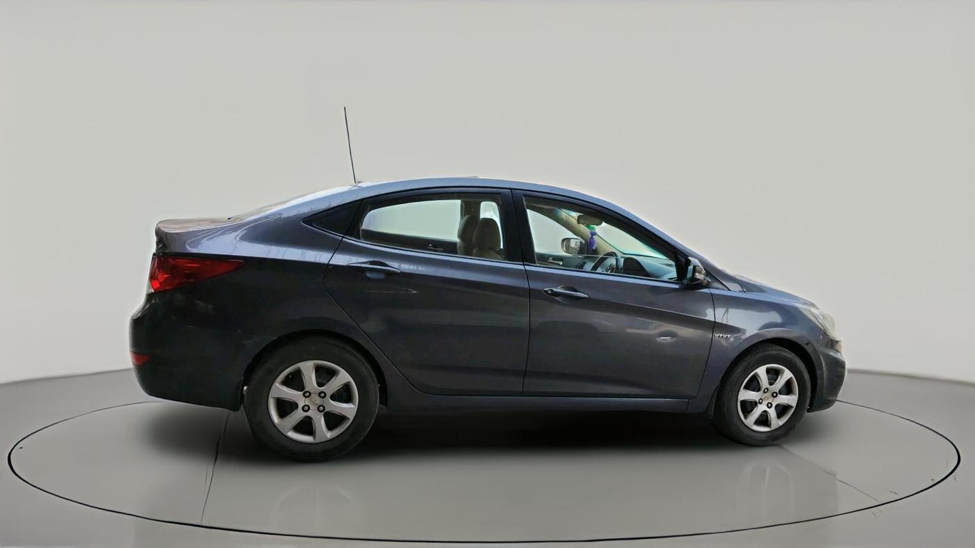 2012 Hyundai Verna FLUIDIC 1.6 VTVT EX, Petrol, Manual, 2,03,125 km, exterior