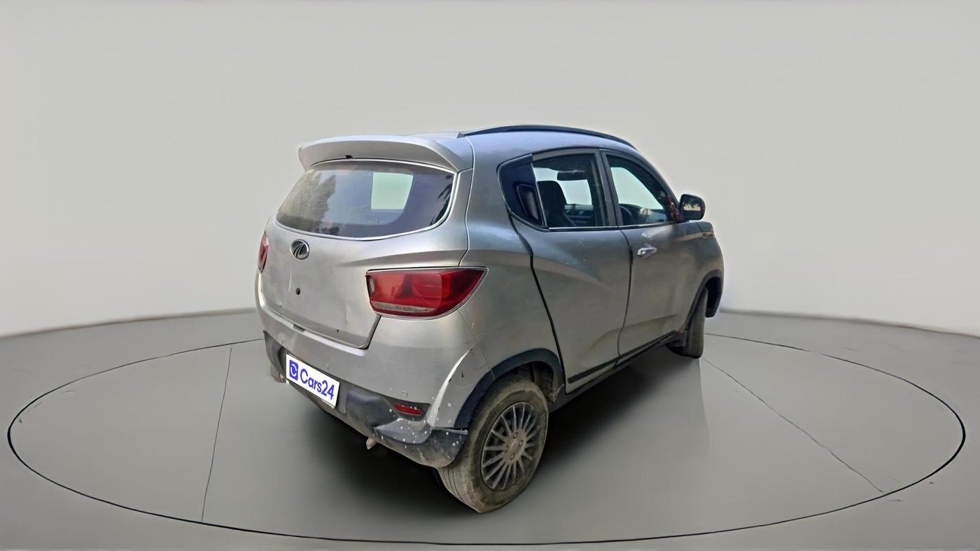 2016 Mahindra Kuv100 K4 D 6 STR, Diesel, Manual, 87,667 km, exterior