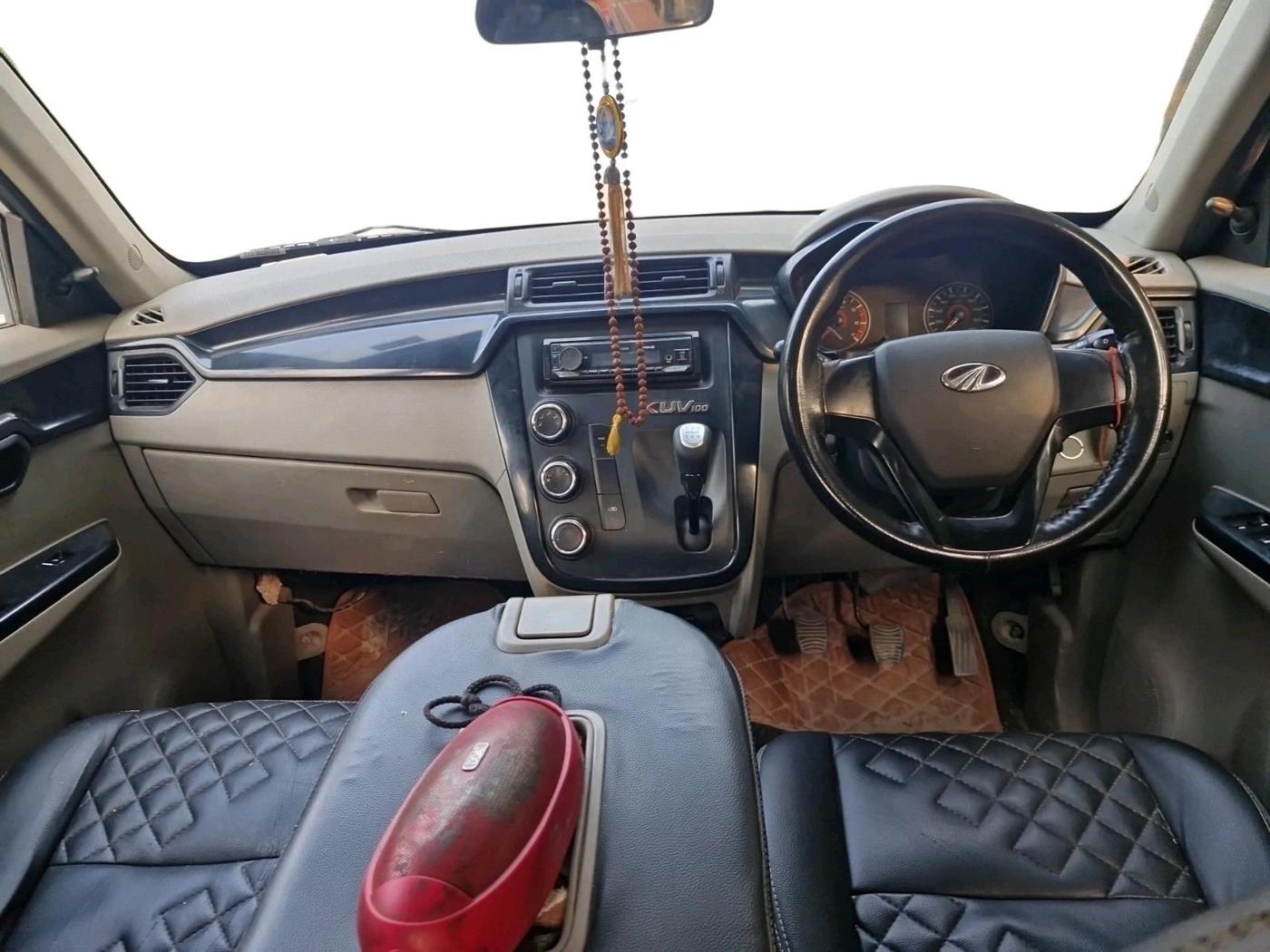 2016 Mahindra Kuv100 K4 D 6 STR, Diesel, Manual, 87,667 km, interior