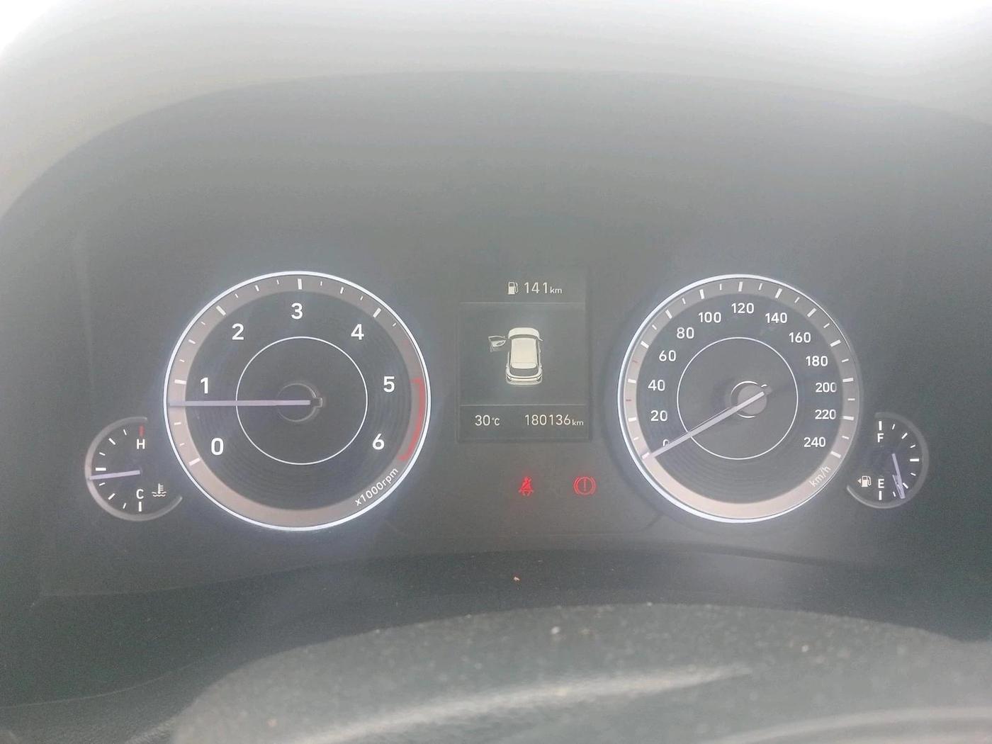 2021 Hyundai Creta EX 1.5 DIESEL, Diesel, Manual, 1,80,136 km, interior