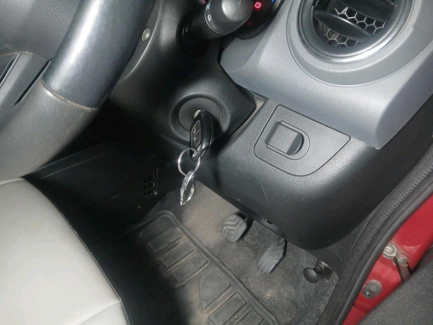 2020 Renault Kwid RXT 1.0 AMT (O), Petrol, Automatic, 57,703 km, interior