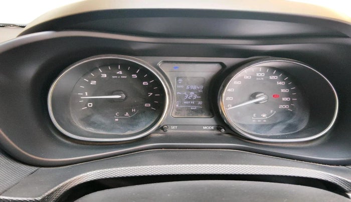 2018 Tata NEXON XZ PLUS DIESEL DUAL TONE, Diesel, Manual, 69,849 km, interior