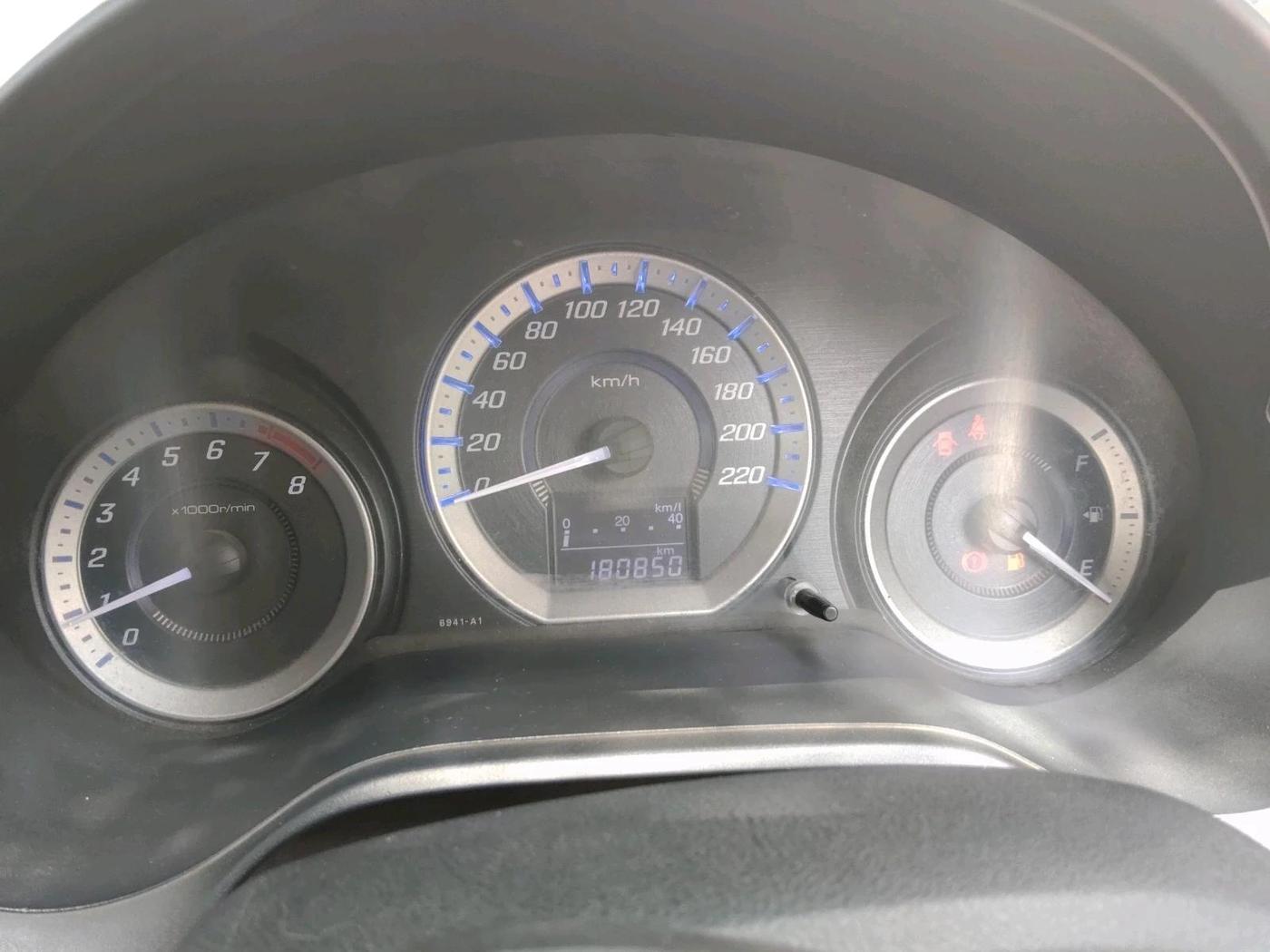 2012 Honda City 1.5L I-VTEC V MT, Petrol, Manual, 1,80,850 km, interior