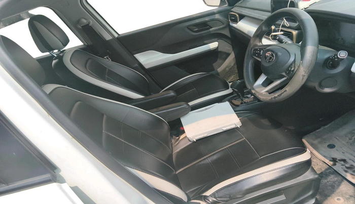 2024 Tata PUNCH ACCOMPLISHED DAZZLE PACK AMT, Petrol, Automatic, 42,314 km, interior