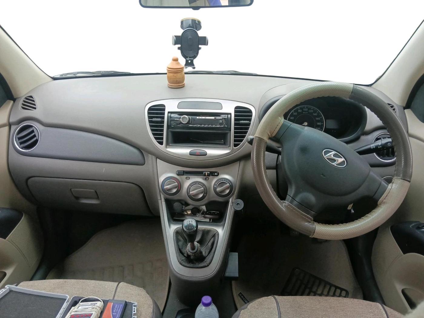 2012 Hyundai i10 MAGNA 1.2, Petrol, Manual, 75,362 km, interior