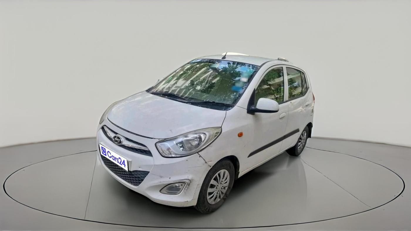 2014 Hyundai i10 SPORTZ 1.1, Petrol, Manual, 99,885 km, exterior