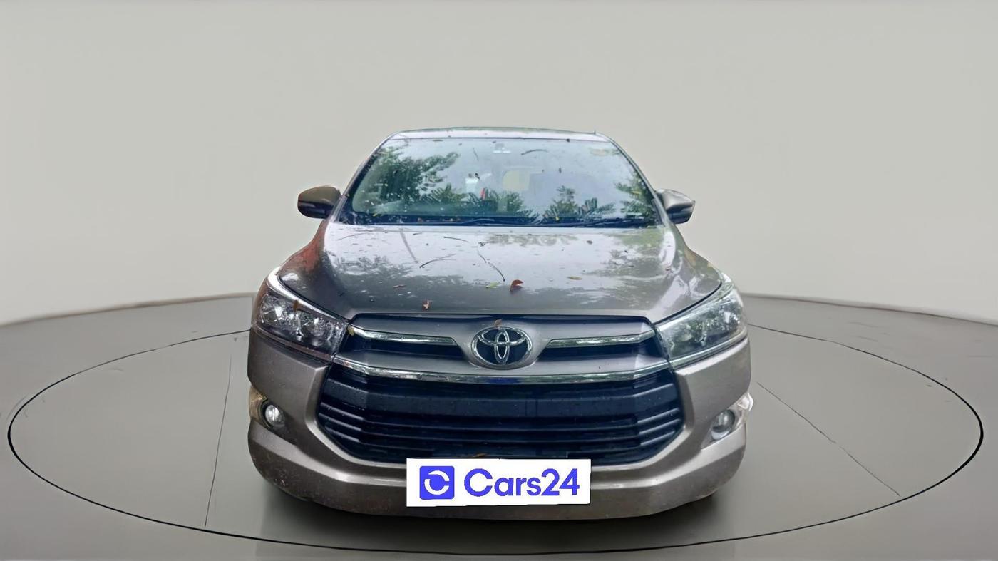 2020 Toyota Innova Crysta 2.4 GX 7 STR, Diesel, Manual, 1,23,736 km, exterior