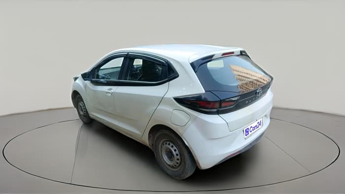 2022 Tata ALTROZ XE PLUS PETROL, Petrol, Manual, 88,464 km, exterior