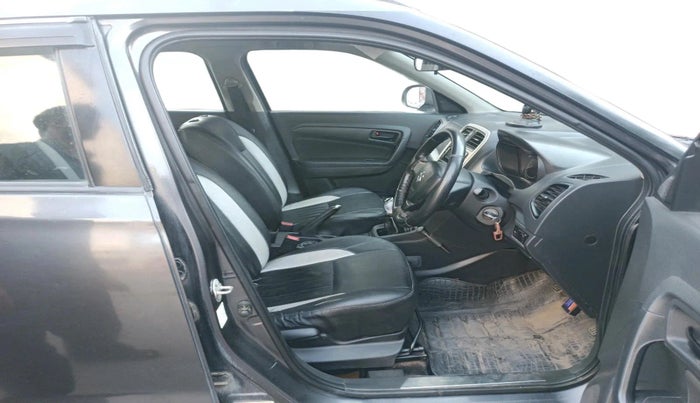 2017 Maruti Vitara Brezza VDI, Diesel, Manual, 83,811 km, interior