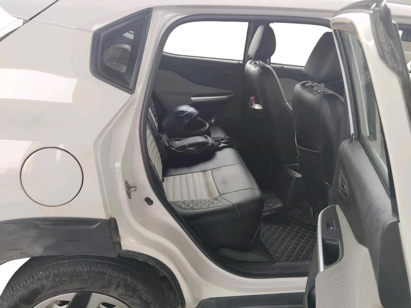 2021 Nissan MAGNITE XE, Petrol, Manual, 34,380 km, interior