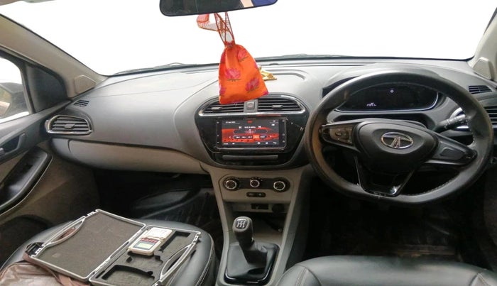 2022 Tata Tiago XT PETROL, Petrol, Manual, 27,241 km, interior