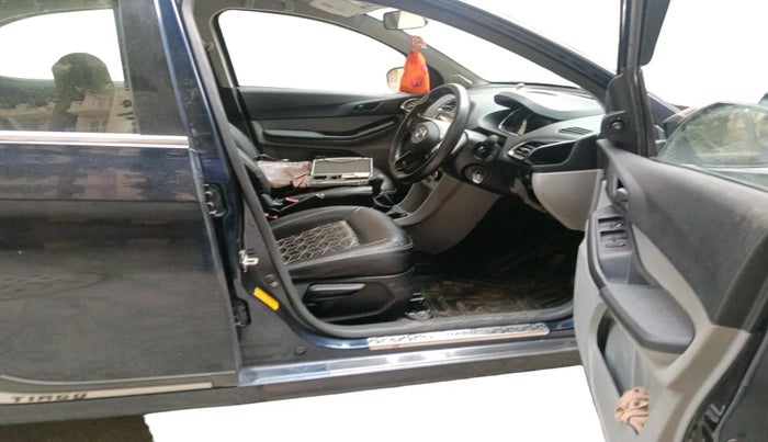 2022 Tata Tiago XT PETROL, Petrol, Manual, 27,241 km, interior