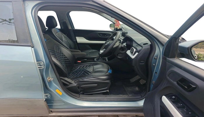 2023 Tata PUNCH ACCOMPLISHED AMT, Petrol, Automatic, 38,852 km, interior