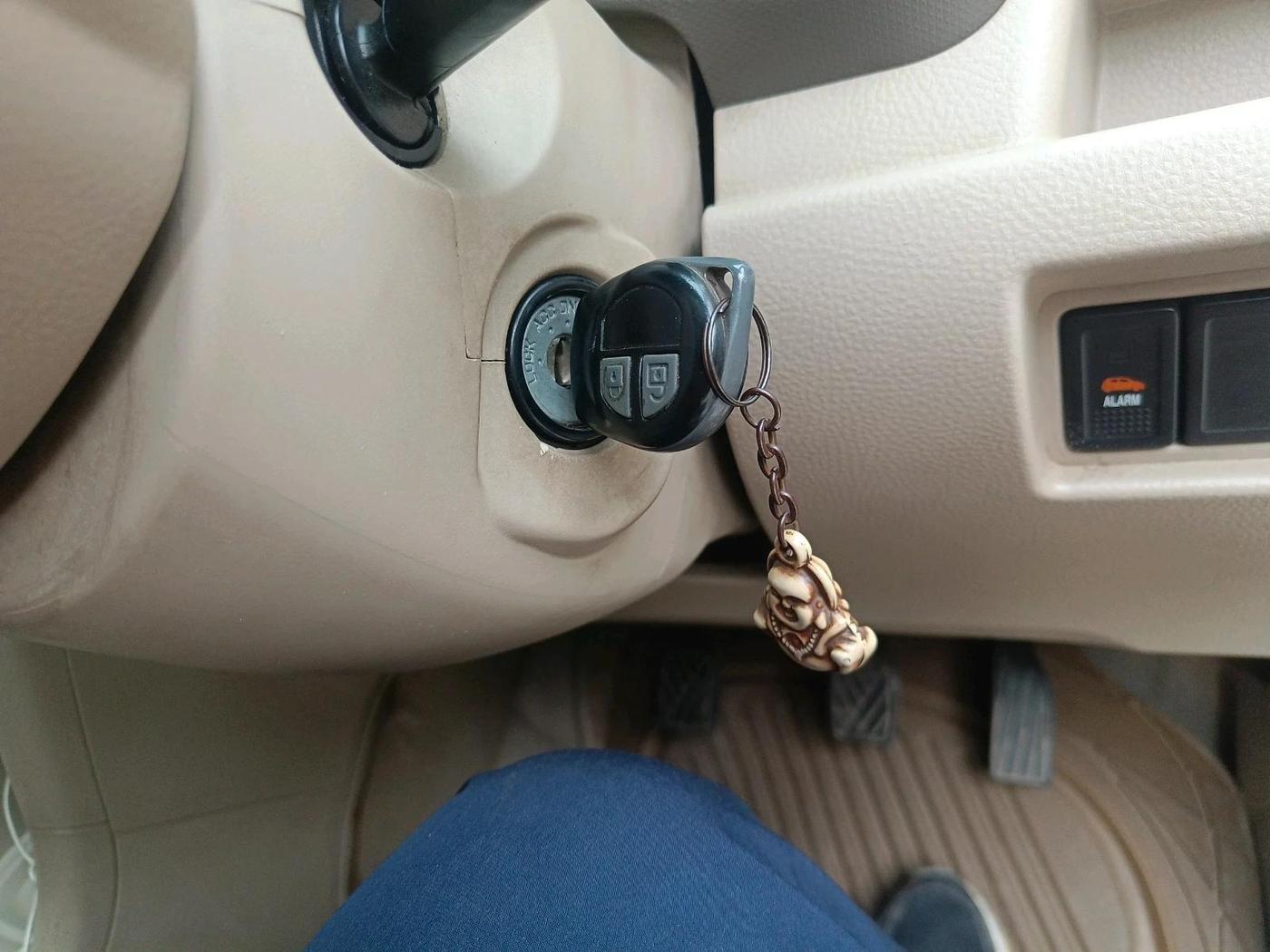 2013 Maruti Ertiga VXI, Petrol, Manual, 17,617 km, interior