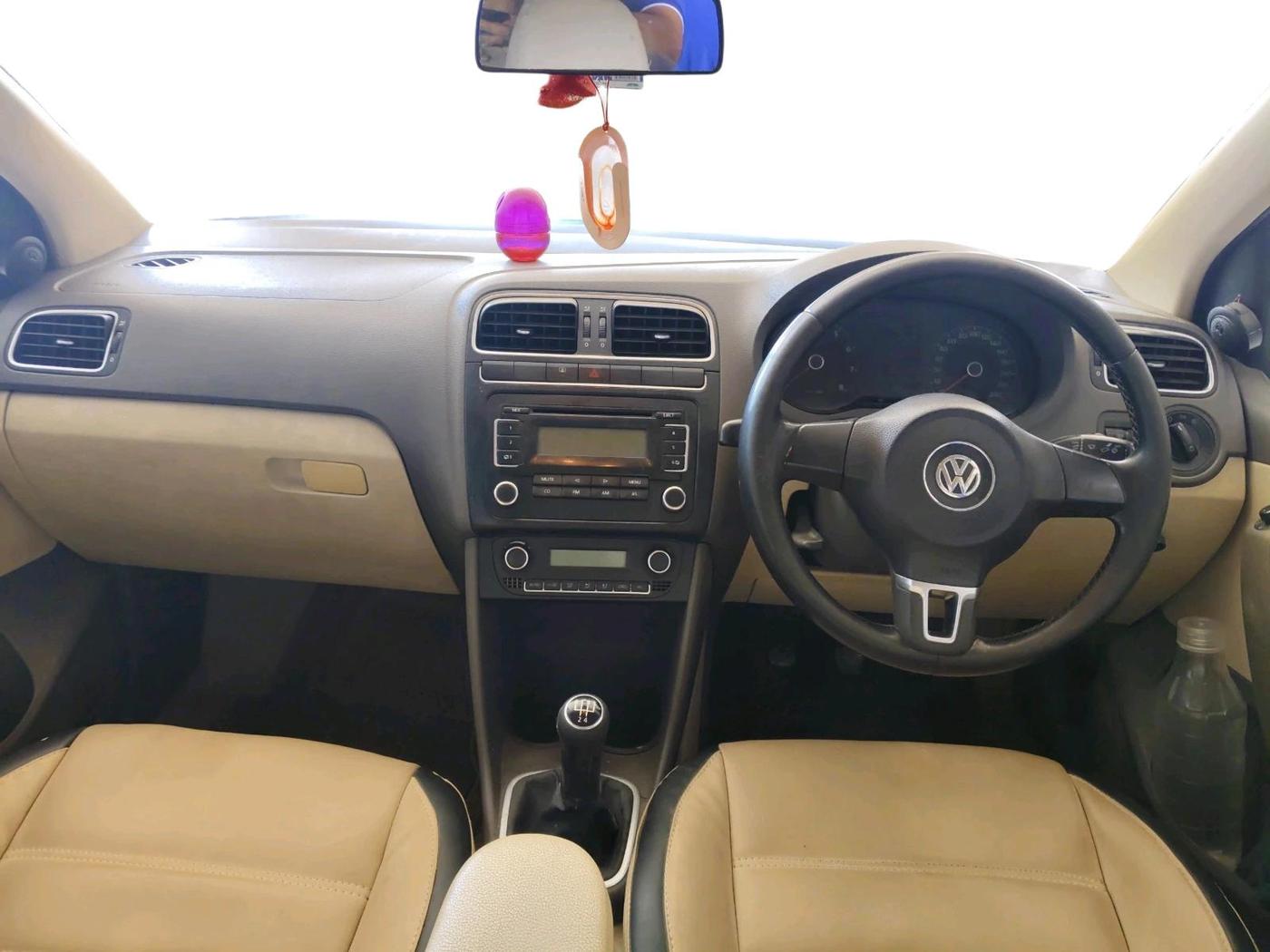 2011 Volkswagen Vento Comfortline 1.2 Petrol, CNG, Manual, 92,111 km, interior