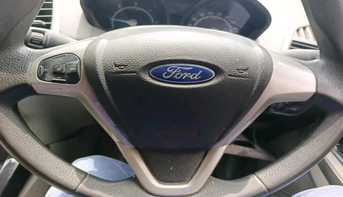 2016 Ford Ecosport TREND 1.5L DIESEL, Diesel, Manual, 1,15,021 km, interior