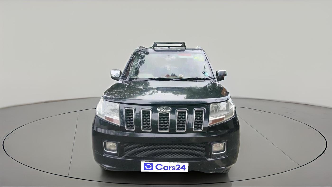 2017 Mahindra TUV300 T8, Diesel, Manual, 10,645 km, exterior
