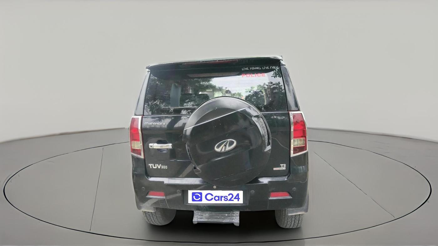 2017 Mahindra TUV300 T8, Diesel, Manual, 10,645 km, exterior