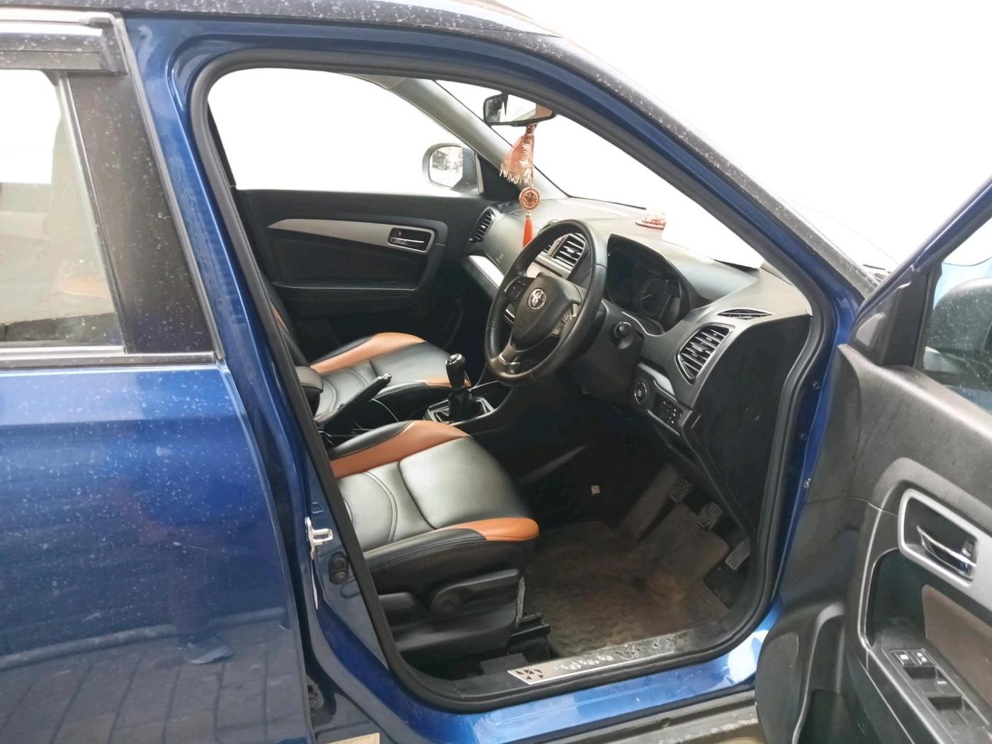 2021 Toyota URBAN CRUISER PREMIUM GRADE MT DUAL TONE, Petrol, Manual, 61,484 km, interior