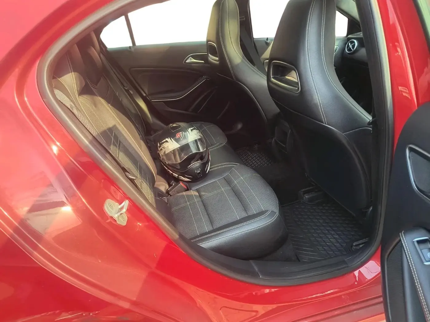 2014 Mercedes Benz A Class A180 SPORT PETROL, Petrol, Automatic, 61,000 km, interior
