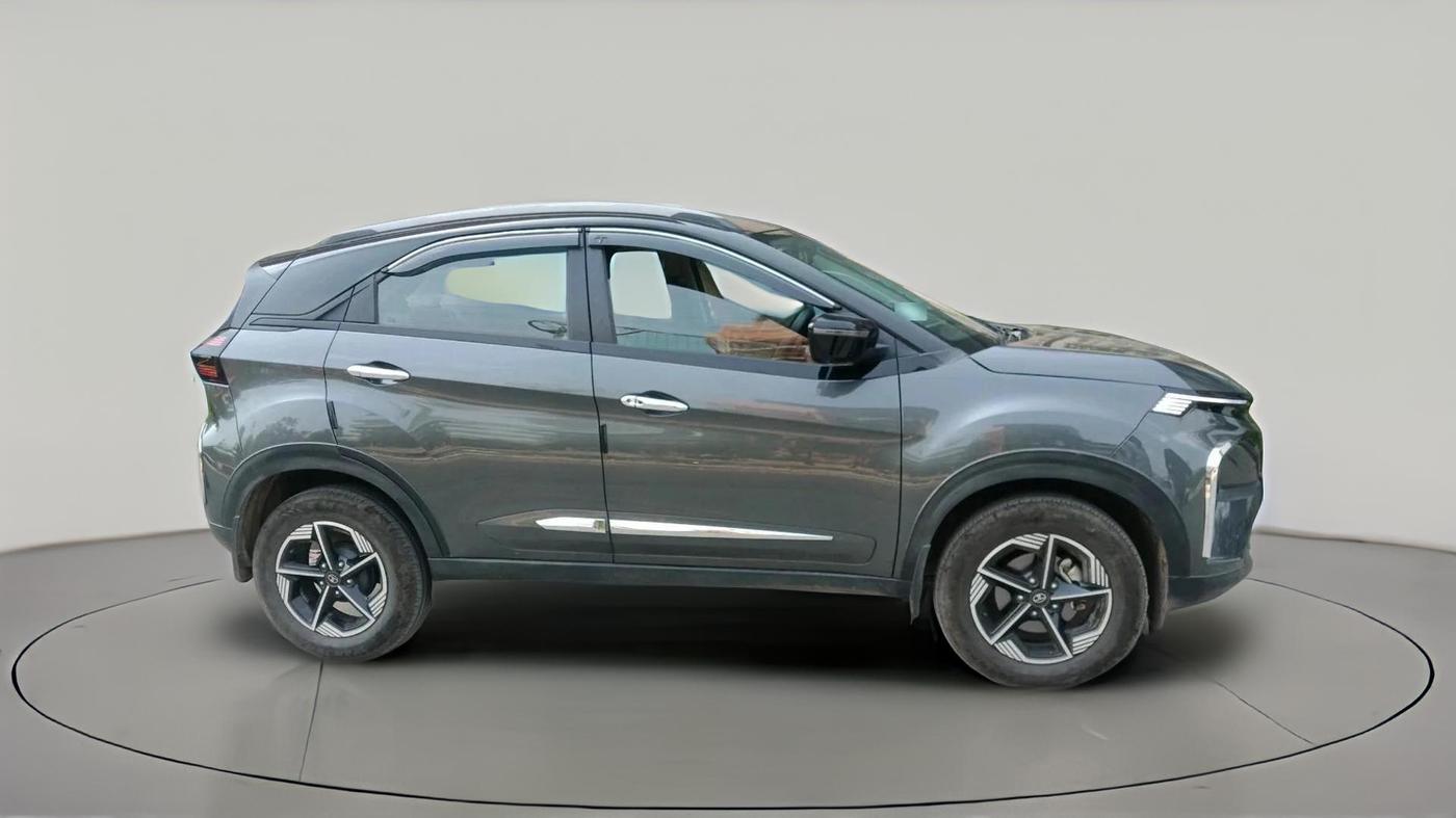 2025 Tata NEXON Creative Plus (PS) 1.2 Petrol DCA Dual Tone, Petrol, Automatic, 19,371 km, exterior