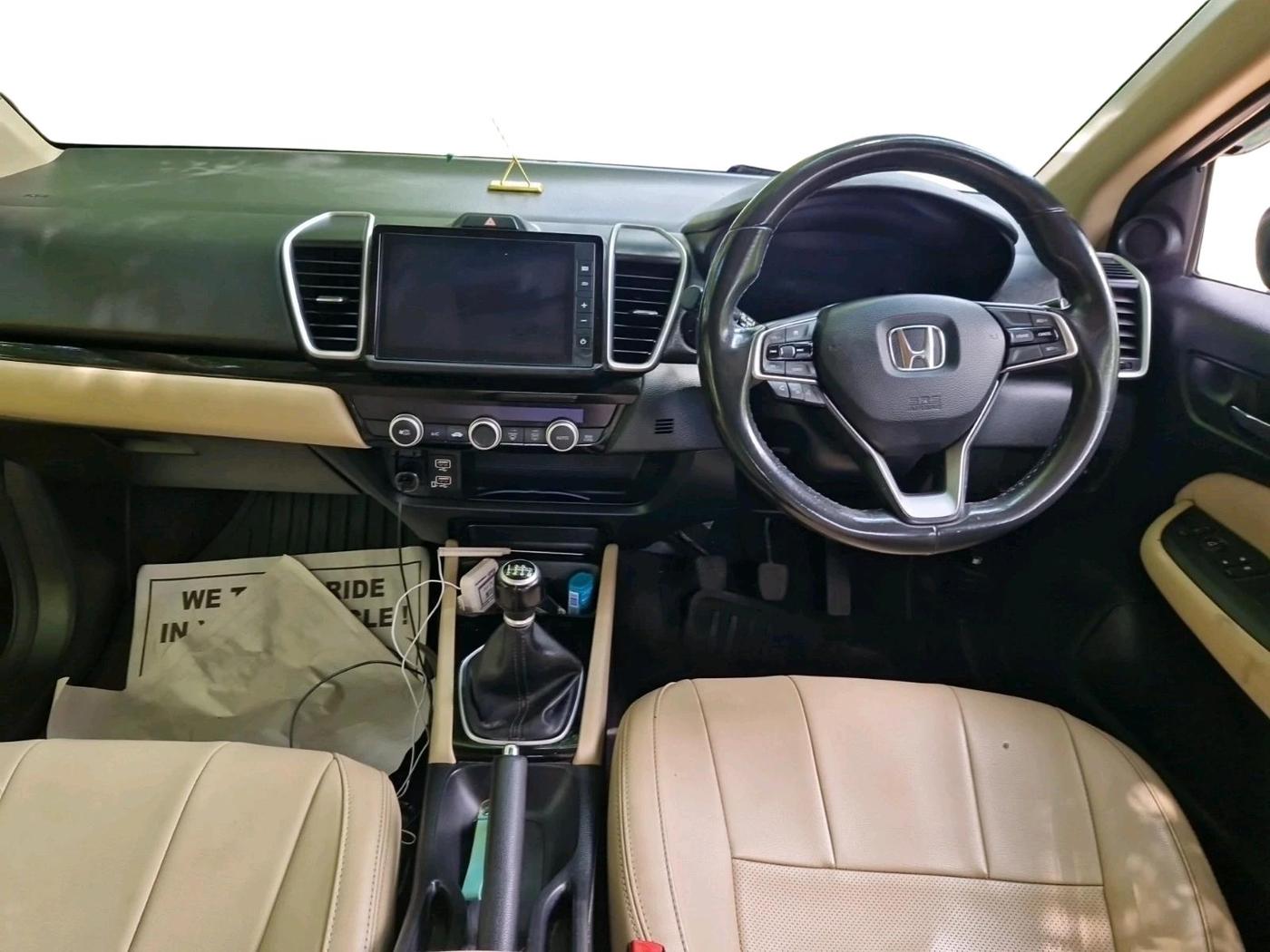 2022 Honda City 1.5L I-VTEC VX, Petrol, Manual, 92,677 km, interior