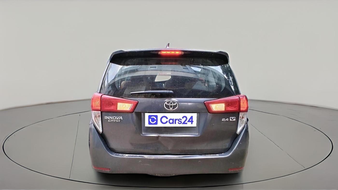 2016 Toyota Innova Crysta 2.4 VX 7 STR, Diesel, Manual, 93,857 km, exterior