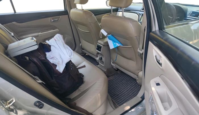 2015 Maruti Ciaz ZXI+, Petrol, Manual, 68,133 km, interior