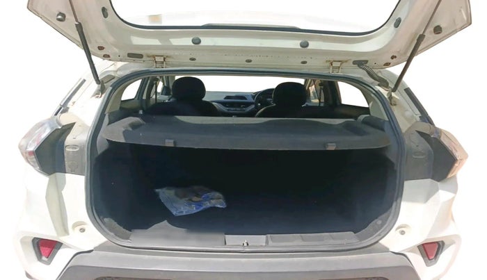 2021 Tata NEXON XM SUNROOF PETROL, Petrol, Manual, 1,42,593 km, exterior