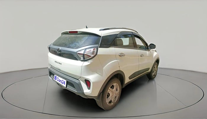 2021 Tata NEXON XM SUNROOF PETROL, Petrol, Manual, 1,42,593 km, exterior