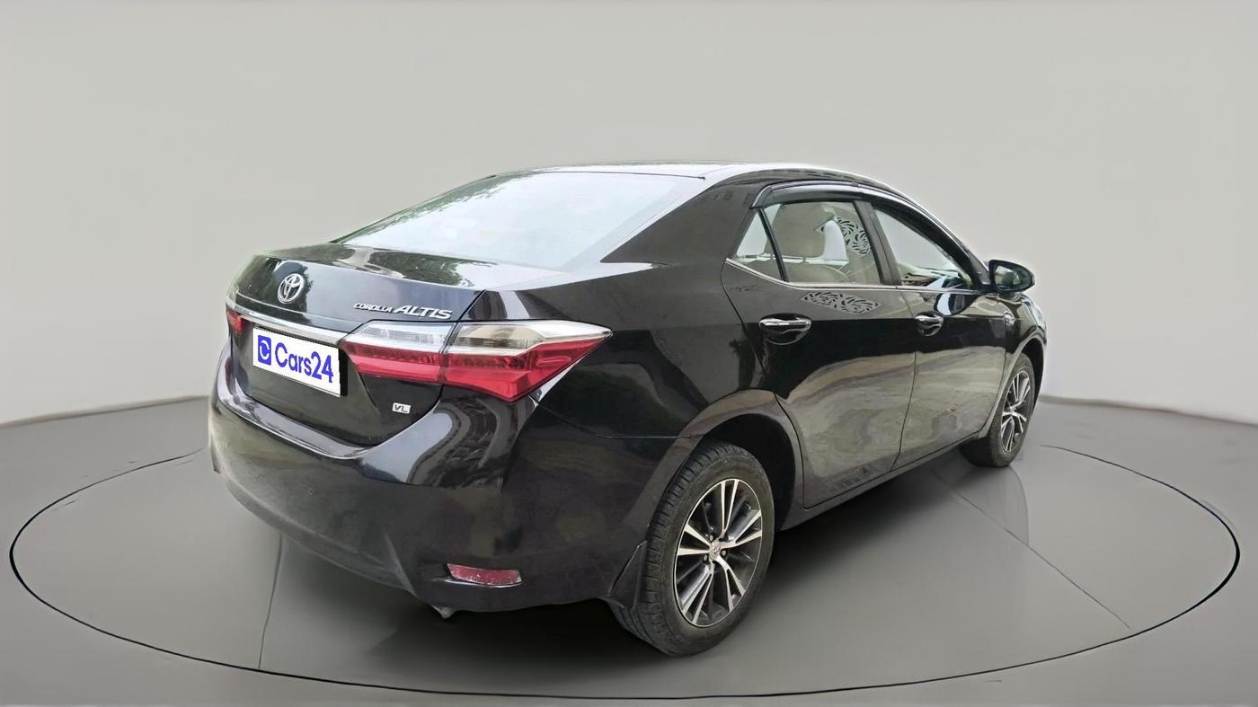 2017 Toyota Corolla Altis VL CVT PETROL, Petrol, Automatic, 1,61,871 km, exterior