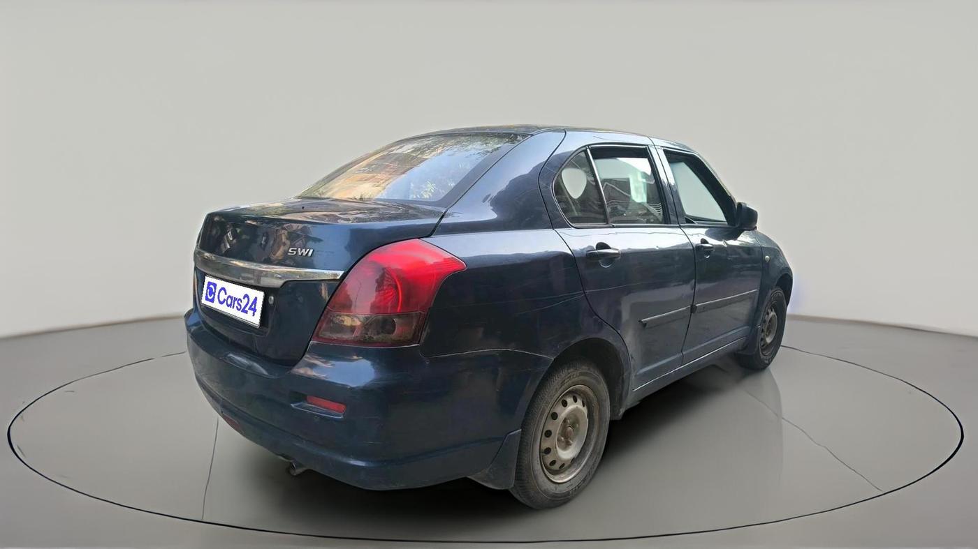 2011 Maruti Swift Dzire LXI, CNG, Manual, 1,89,833 km, exterior