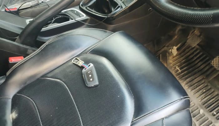 2021 MG HECTOR SHARP 2.0 DIESEL, Diesel, Manual, 1,04,784 km, interior