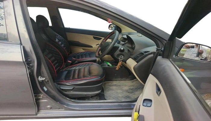2017 Hyundai Eon MAGNA +, Petrol, Manual, 97,434 km, interior