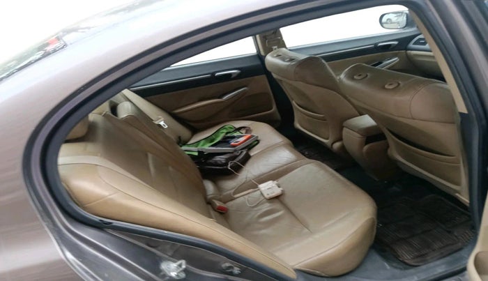 2011 Honda Civic 1.8L I-VTEC V MT SUNROOF, Petrol, Manual, 1,04,283 km, interior