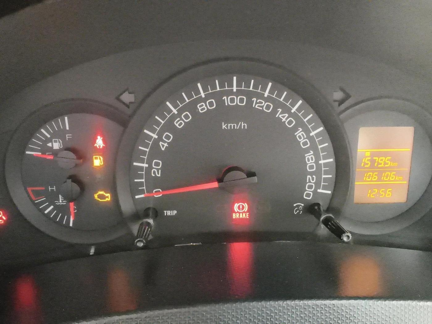 2017 Maruti Swift Dzire LXI (O), CNG, Manual, 1,06,106 km, interior