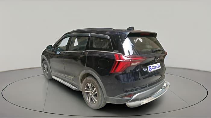 2021 Mahindra XUV700 AX 5 P MT 7 STR, Petrol, Manual, 44,766 km, exterior