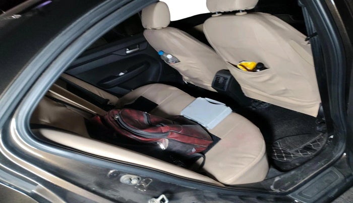 2025 Honda Amaze 1.2L I-VTEC VX CVT, Petrol, Automatic, 18,553 km, interior