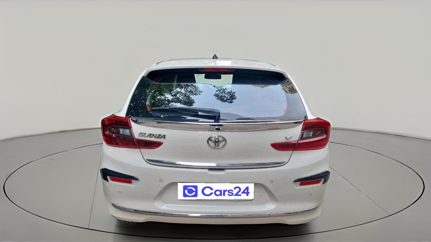 2025 Toyota Glanza V AMT, Petrol, Automatic, 4,664 km, exterior