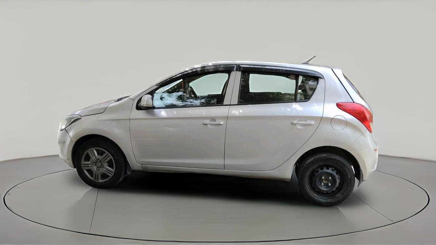 2012 Hyundai i20 SPORTZ 1.4 AT, Petrol, Automatic, 66,710 km, exterior