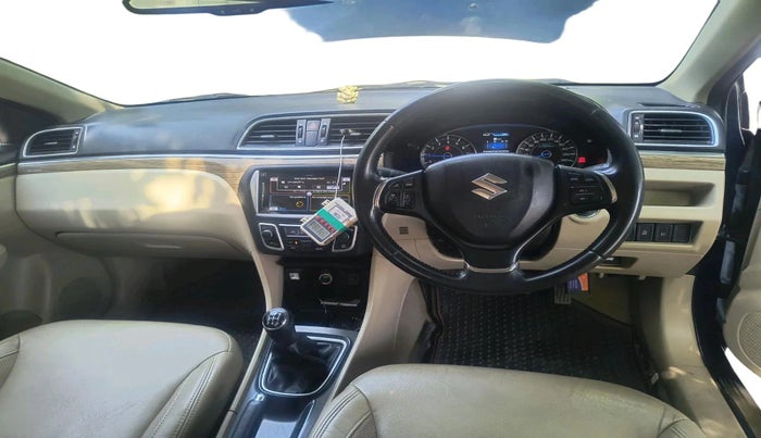 2018 Maruti Ciaz ALPHA 1.5 SHVS PETROL, Petrol, Manual, 65,843 km, interior
