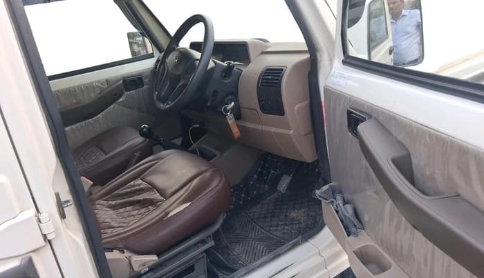 2024 Mahindra Bolero B6, Diesel, Manual, 52,830 km, interior