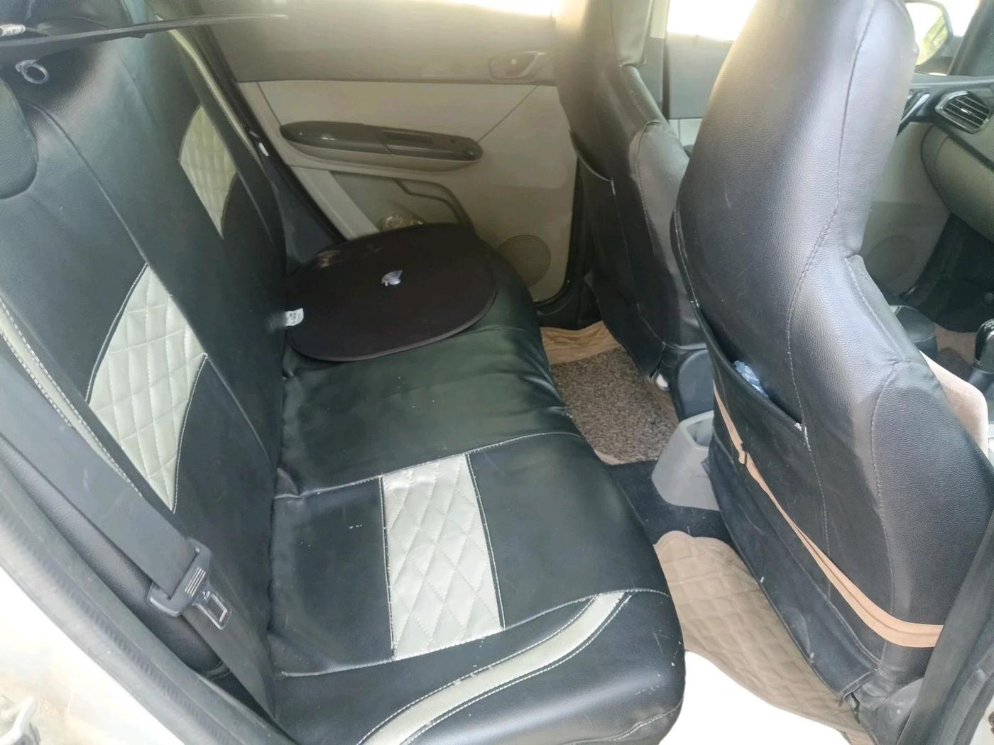 2018 Tata Tiago XT PETROL, Petrol, Manual, 1,18,725 km, interior