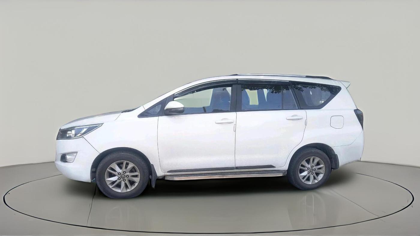 2018 Toyota Innova Crysta 2.4 GX AT 7 STR, Diesel, Automatic, 1,43,194 km, exterior