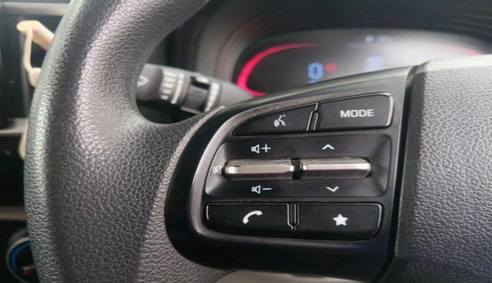 2023 Hyundai VENUE S 1.2, Petrol, Manual, 31,135 km, interior