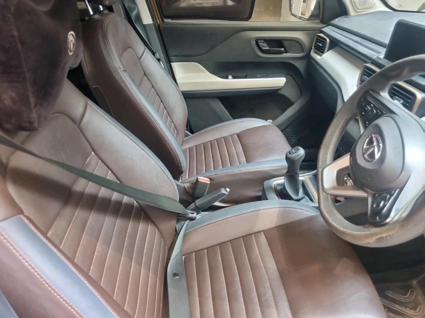 2022 Tata PUNCH ACCOMPLISHED MT, Petrol, Manual, 63,902 km, interior
