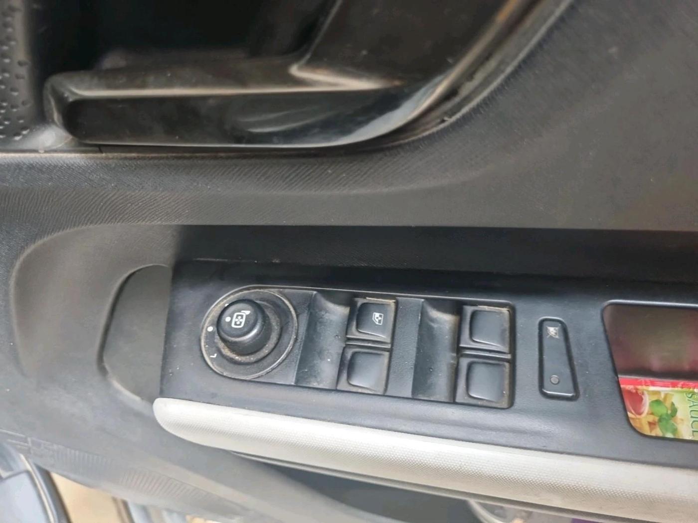 2022 Tata PUNCH ACCOMPLISHED MT, Petrol, Manual, 63,902 km, interior